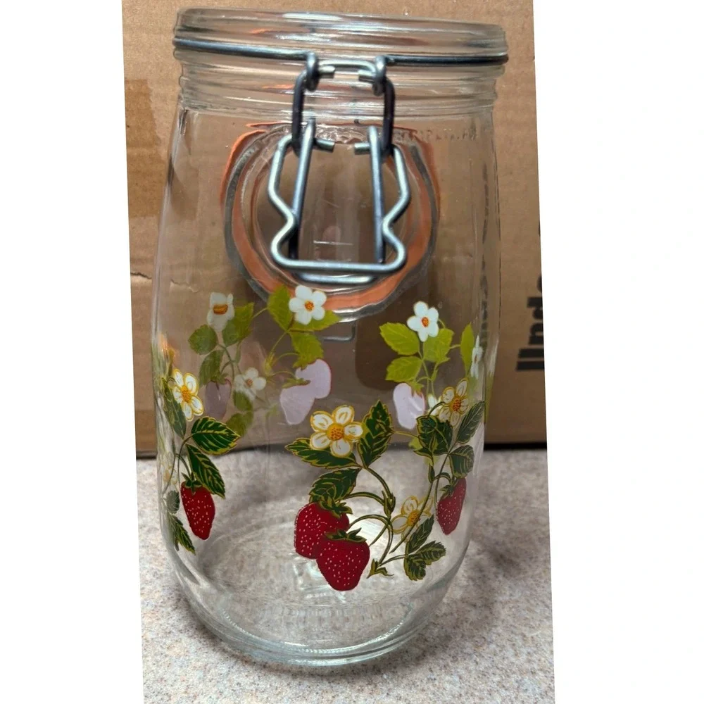 Arc France Strawberry Glass Canister 1.5L Clear Good Vintage Swing Top Jar